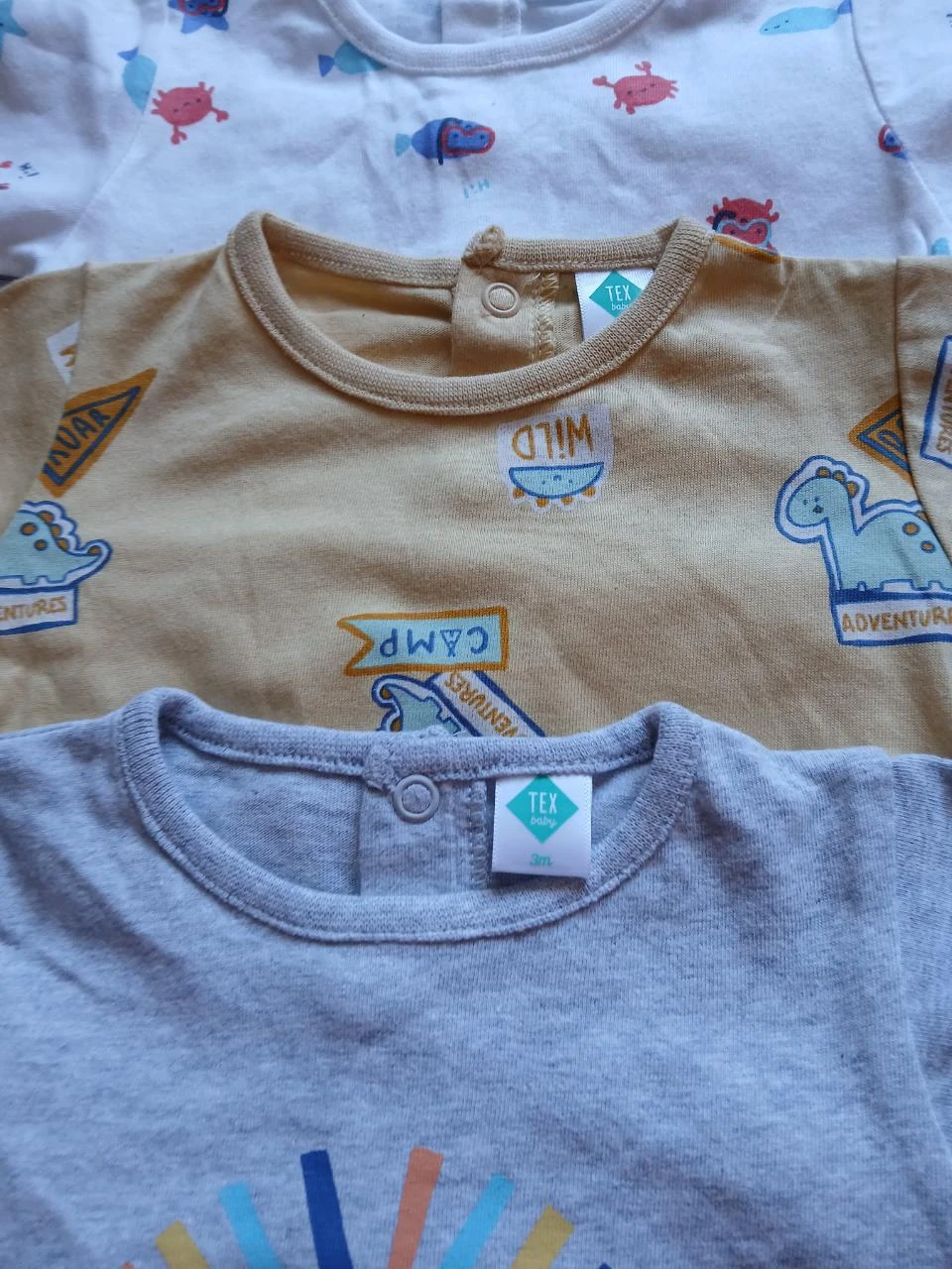 Lote de 3 macacões combishorts para menino Tex Baby 60 cm 3 meses – photo 5